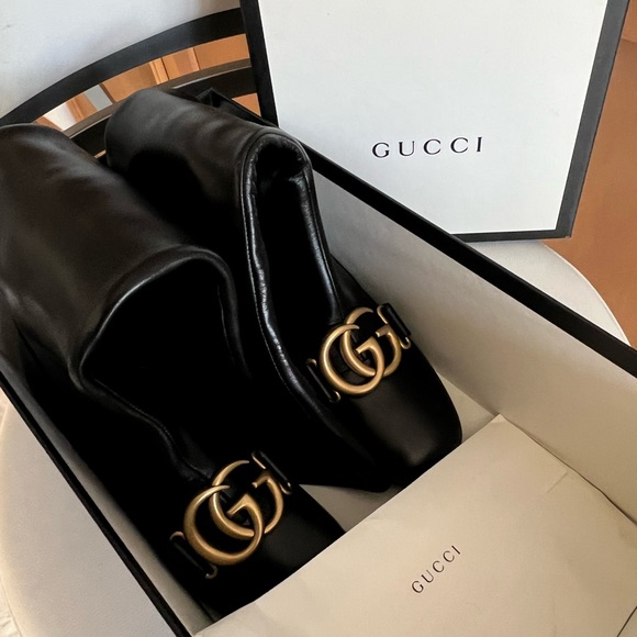Gucci ! These are honestly the perfect black boot! Its fall lets do this ! 🥰 - Picture 4 of 11